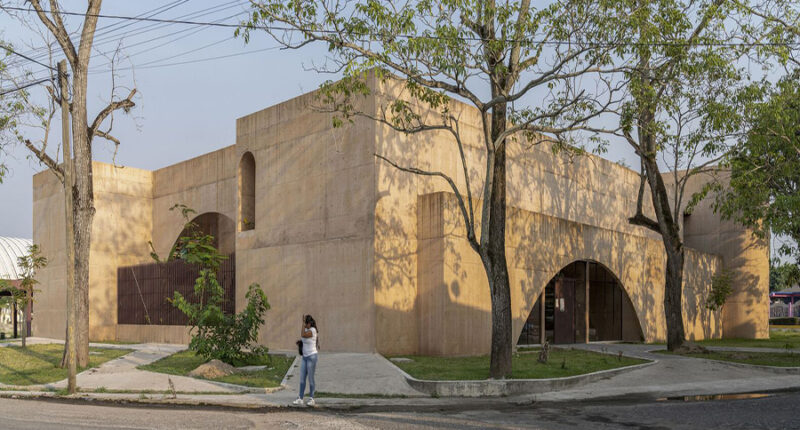 Revitalizing Community Spaces: Community Development Center in Jalpa de Méndez, Mexico