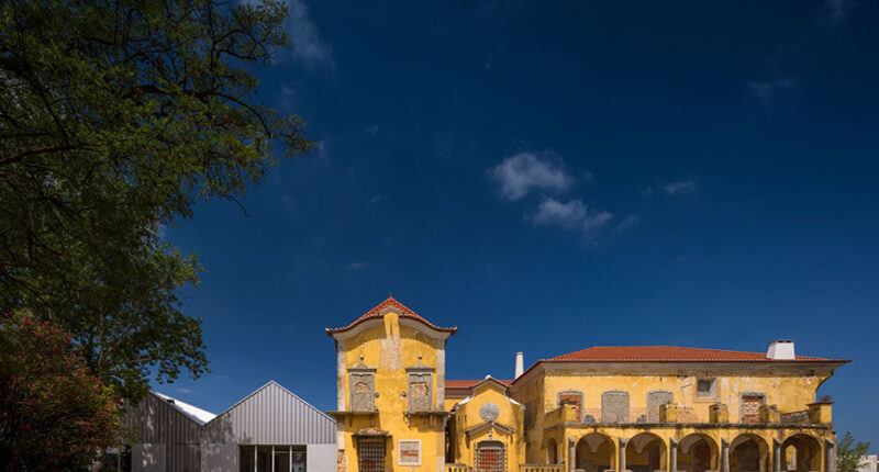 Revitalizing Community Spaces: Fonte da Prata Community Center in Alhos Vedros, Portugal