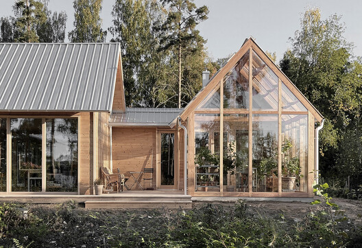 Integrating Functionality and Harmony: Library House in Stockholm