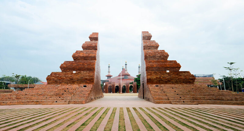 SHAU Indonesia's Urban Revitalization: Alun-alun Kejaksan Square